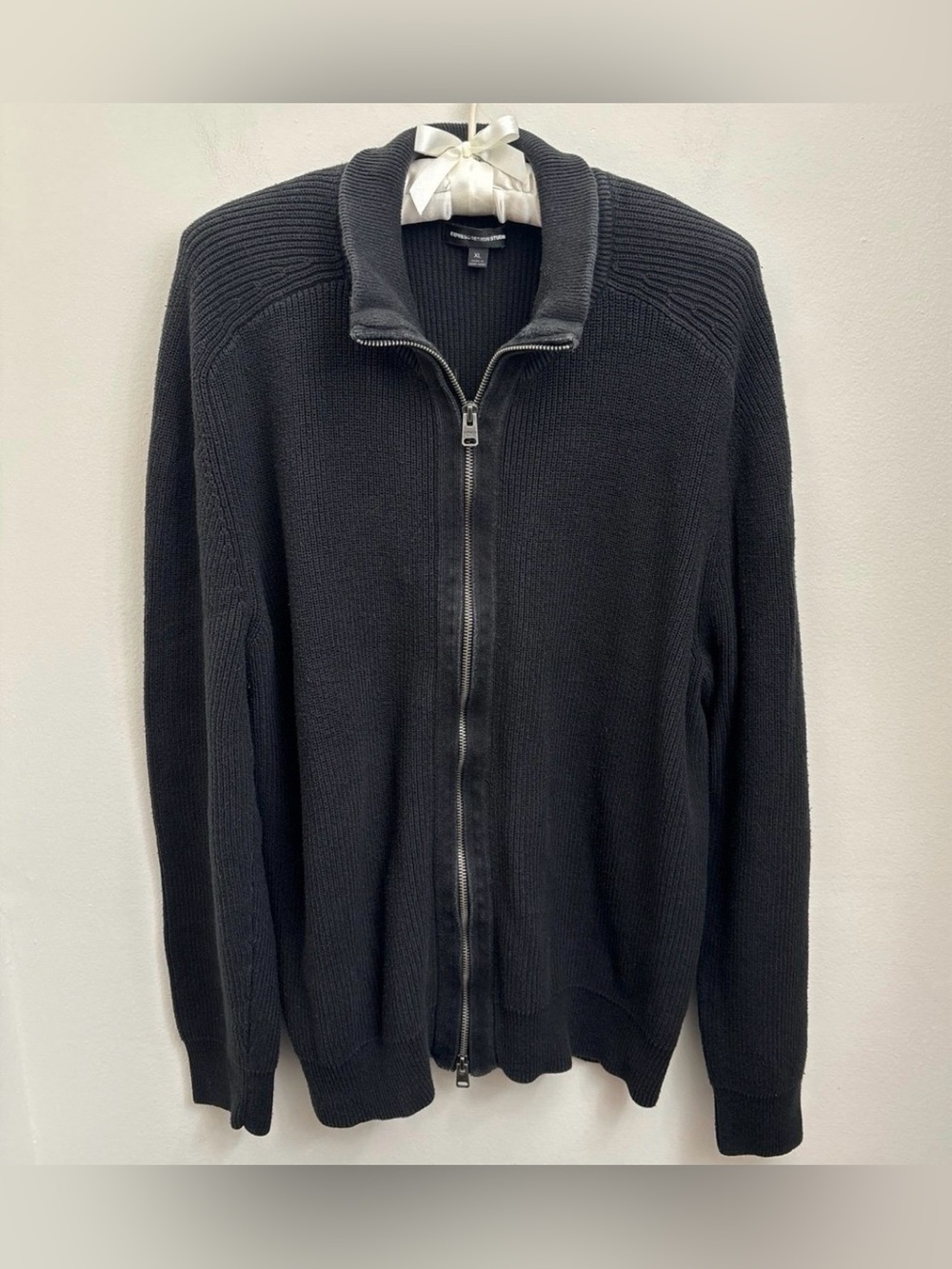 Express Design Studio XL Black Zip-Up Ribbed Knit Sweater (vintage 2007)